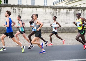 Think You Can Run a Marathon Without Training? Here’s What Your Body Really Faces