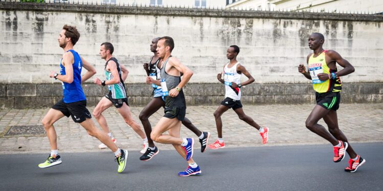 Think You Can Run a Marathon Without Training? Here’s What Your Body Really Faces
